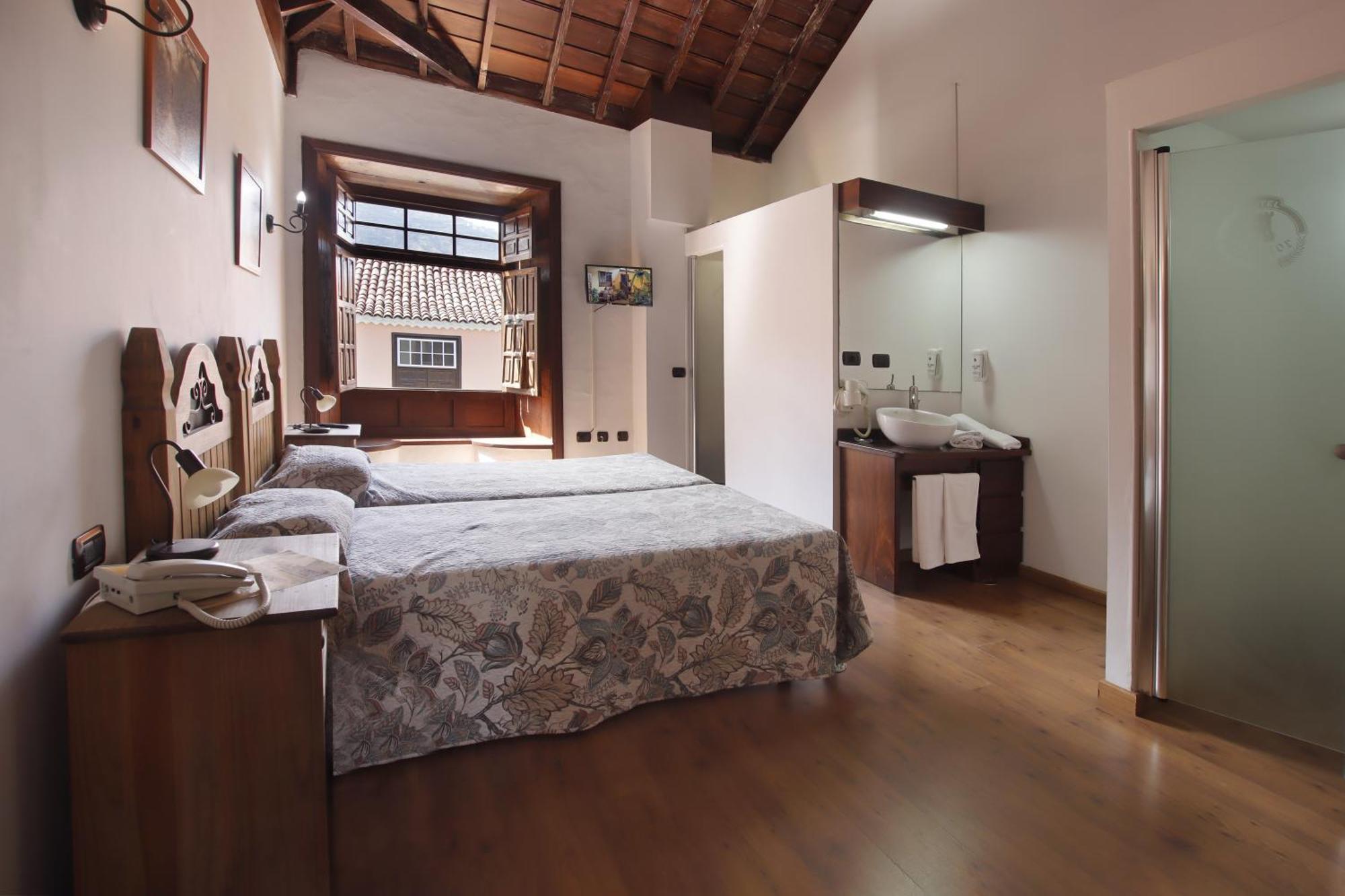 Habitación Doble Estándar (2 adultos) - 1 o 2 camas